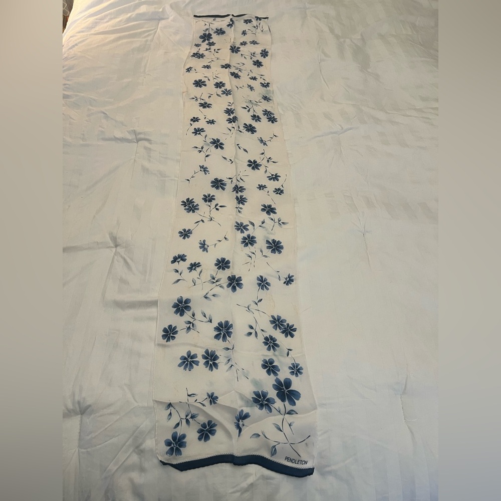 Pendleton White and Blue Floral Silk Scarf